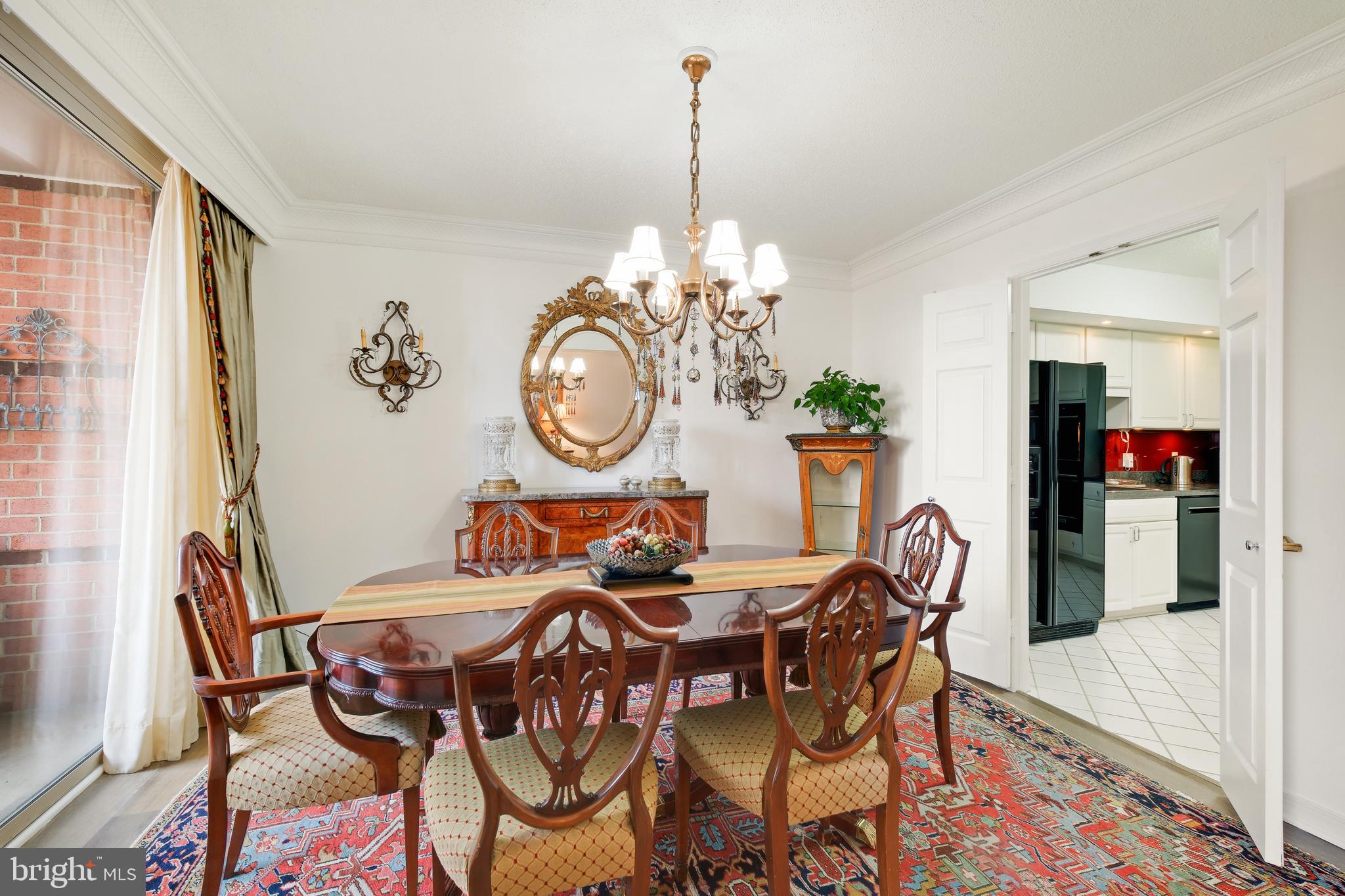 5809 NICHOLSON LANE 306