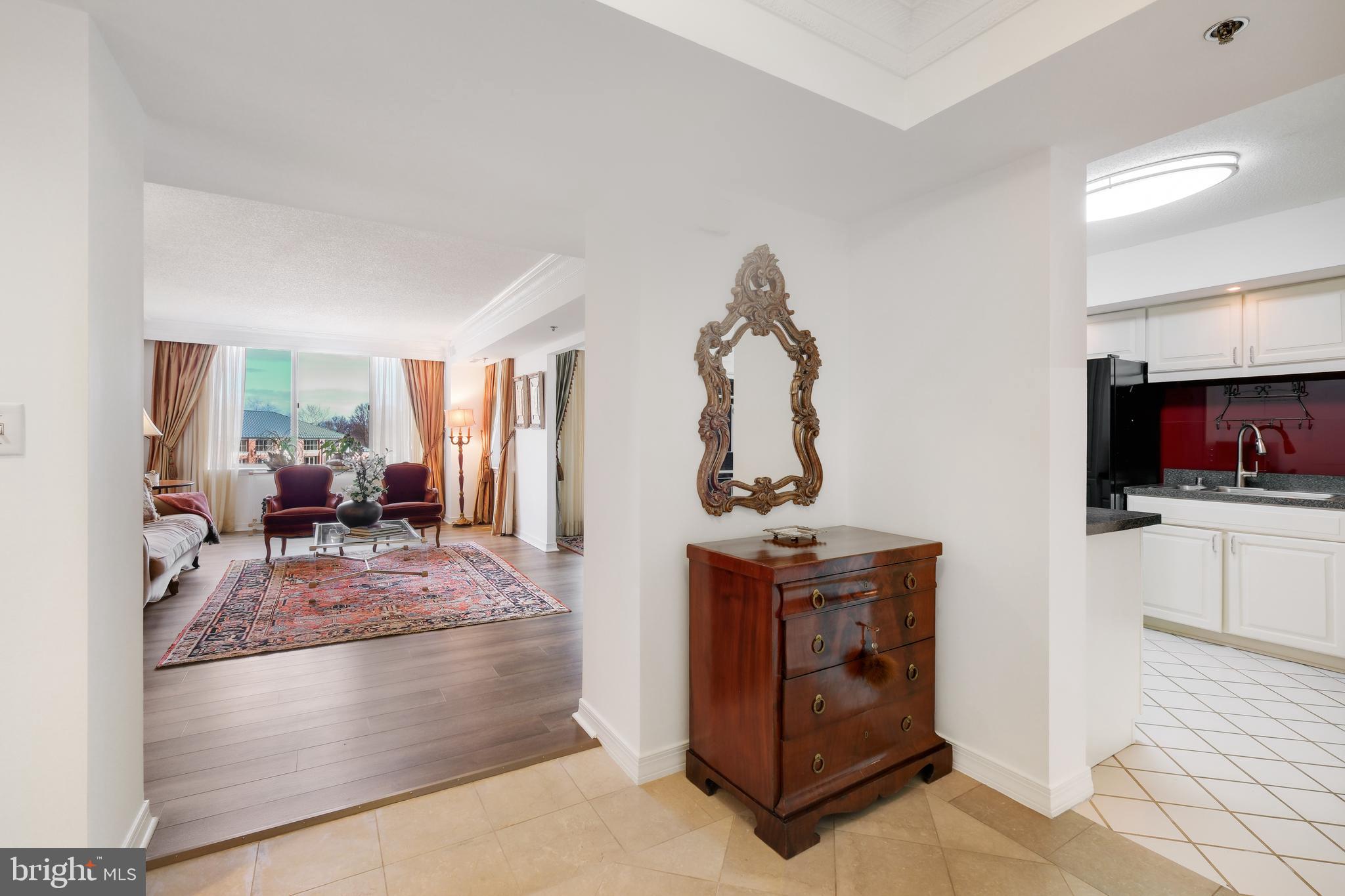 5809 NICHOLSON LANE 306