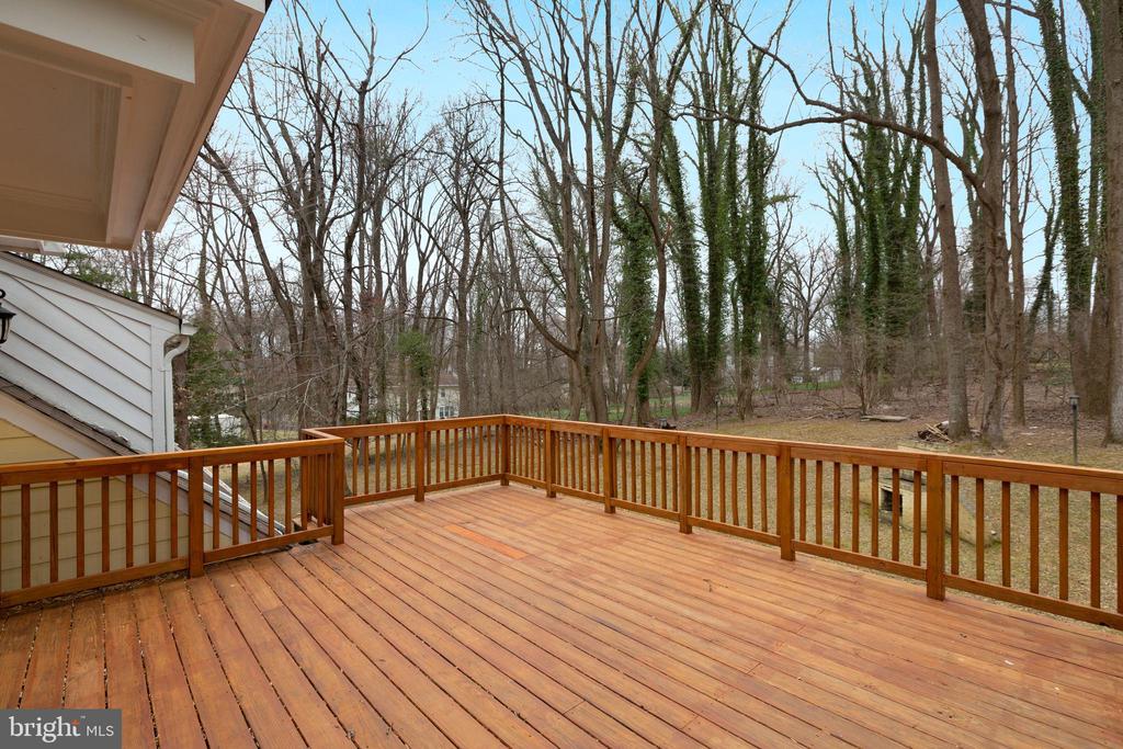 11017 MARCLIFF ROAD