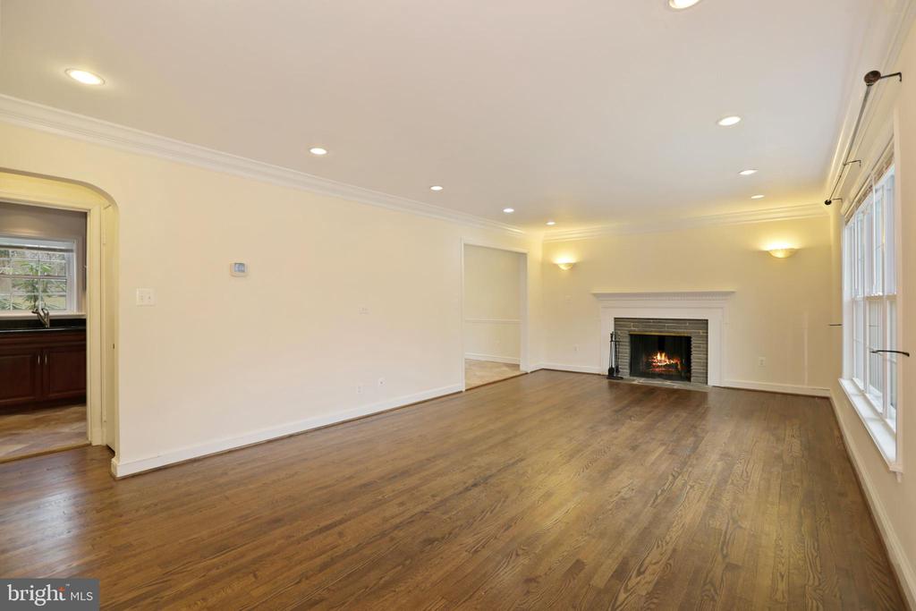11017 MARCLIFF ROAD