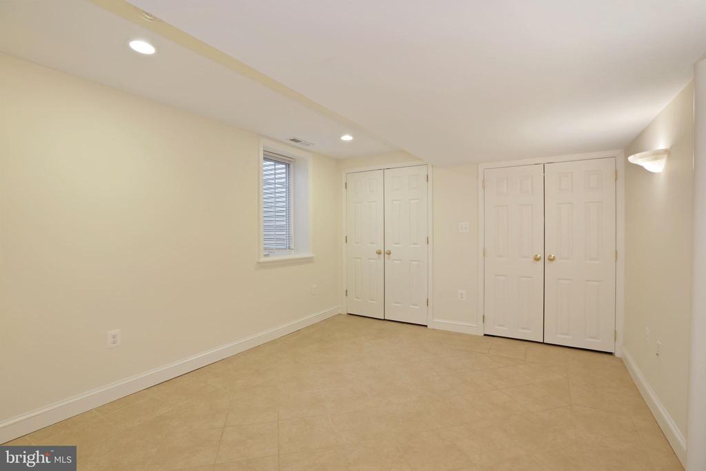 11017 MARCLIFF ROAD