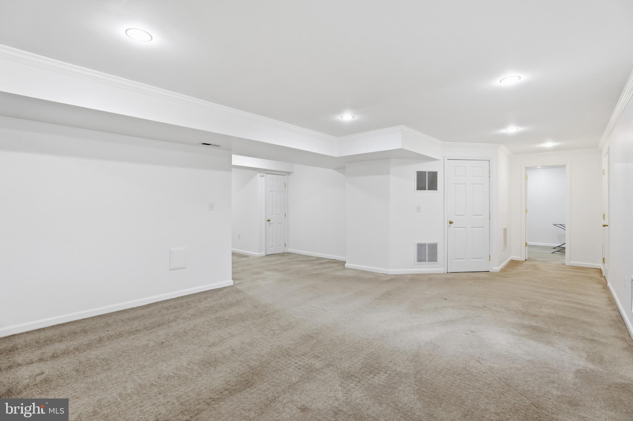 13222 MAPLECREST DRIVE