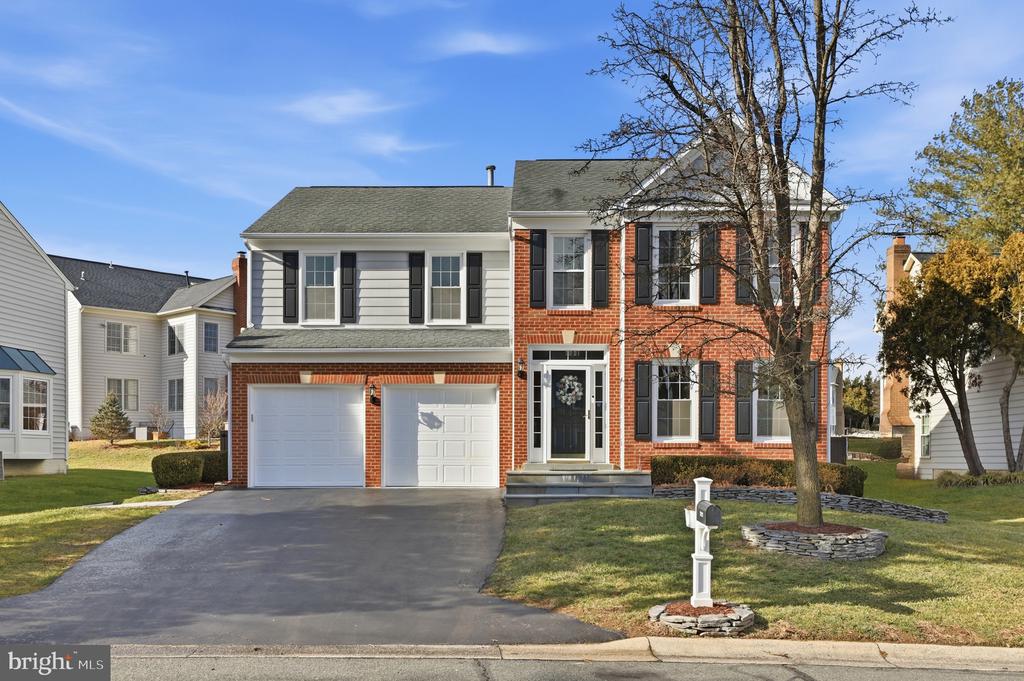 13222 MAPLECREST DRIVE