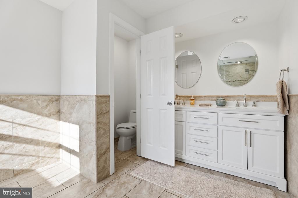 13222 MAPLECREST DRIVE