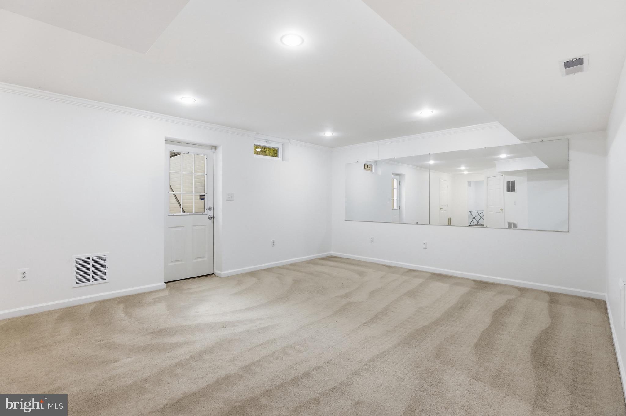 13222 MAPLECREST DRIVE