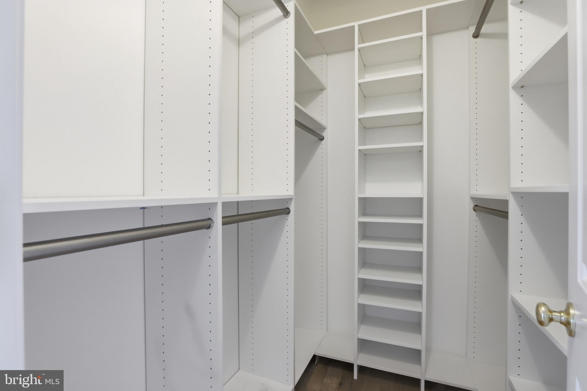 13222 MAPLECREST DRIVE