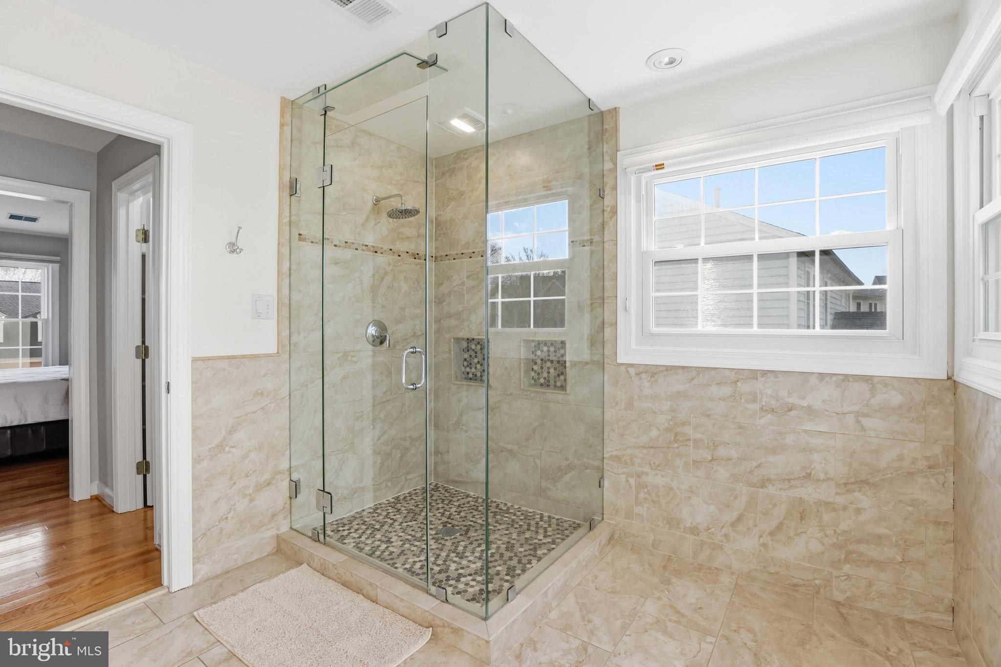 13222 MAPLECREST DRIVE