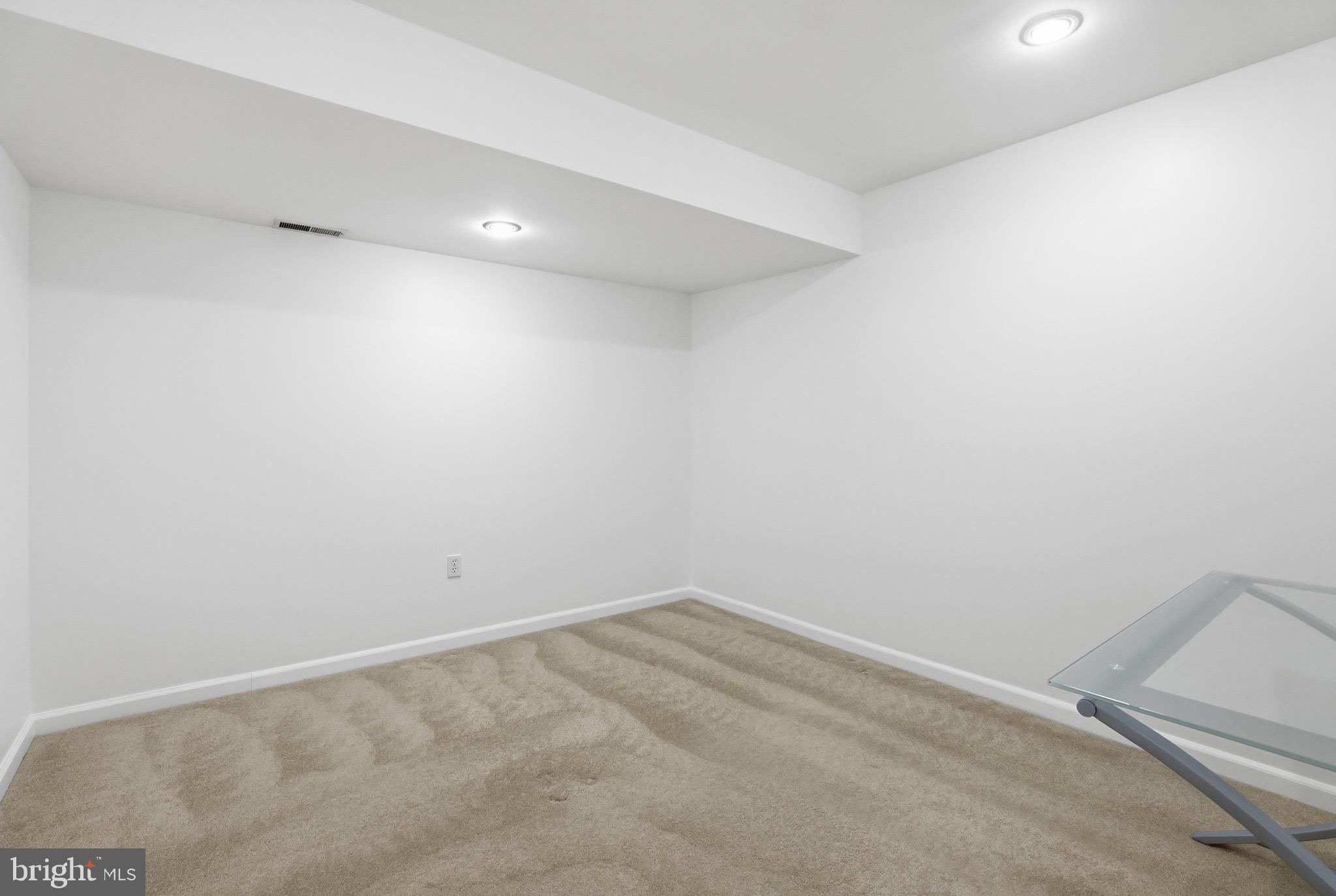 13222 MAPLECREST DRIVE