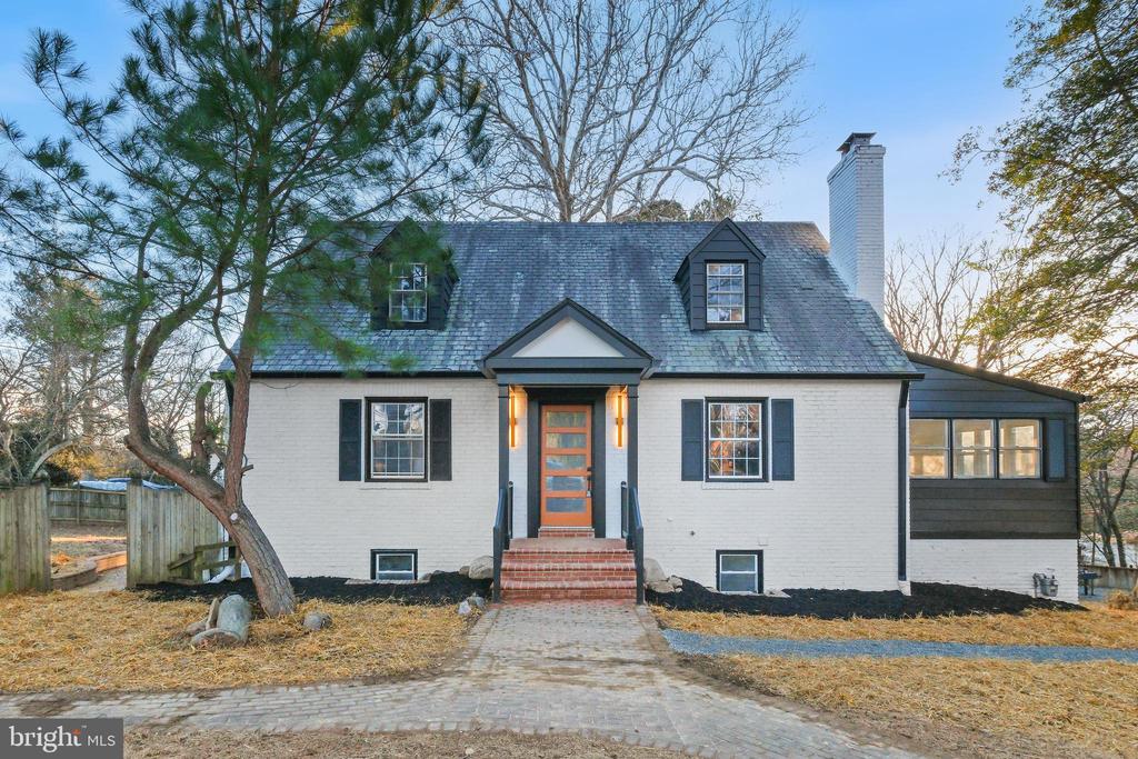 20 SHAW AVENUE