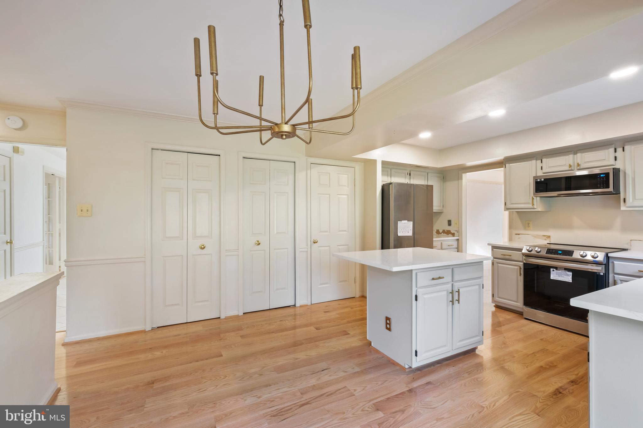 13905 HUXLEY COVE COURT