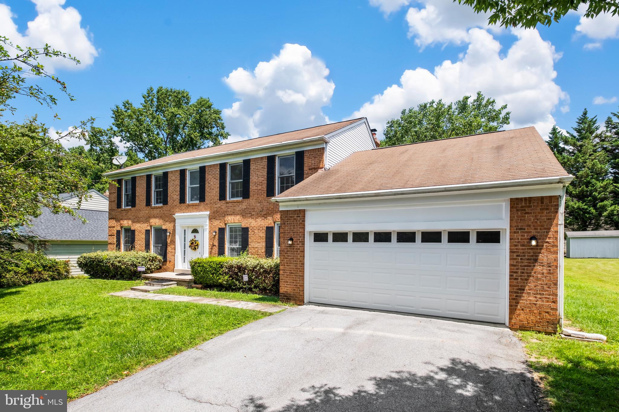 13905 HUXLEY COVE COURT