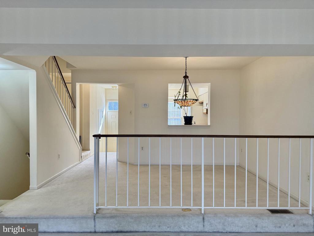 3824 SWAN HOUSE COURT