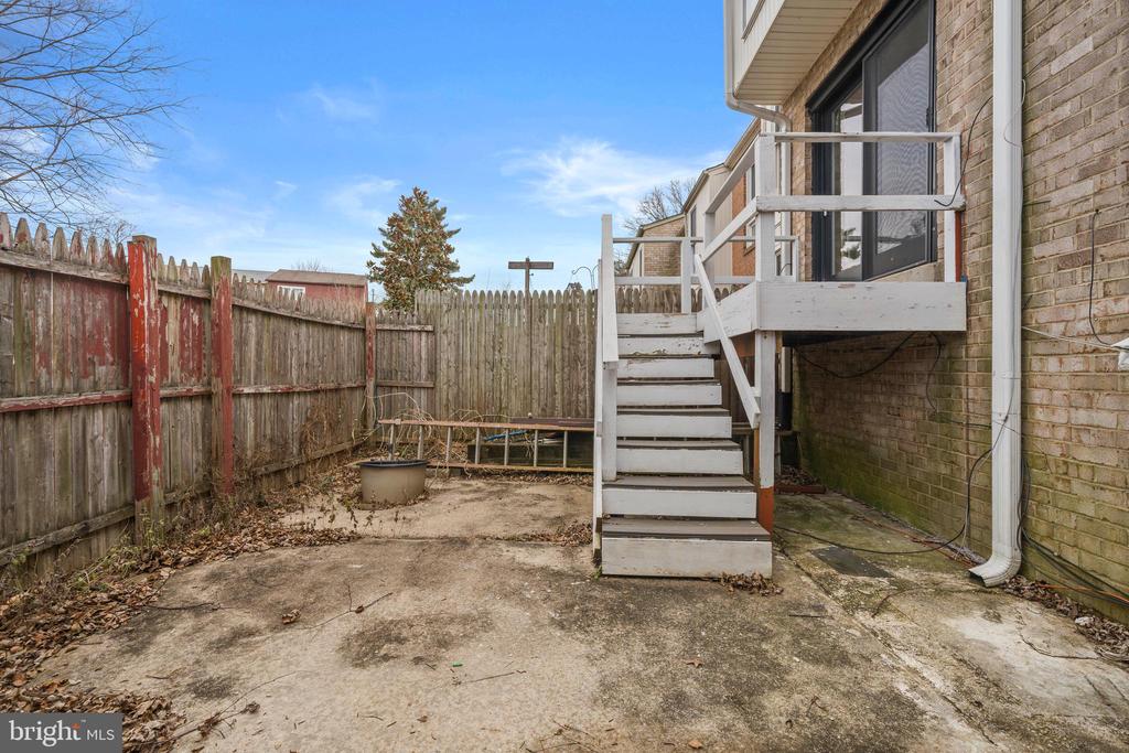 7241 MILLCREST TERRACE 4-3
