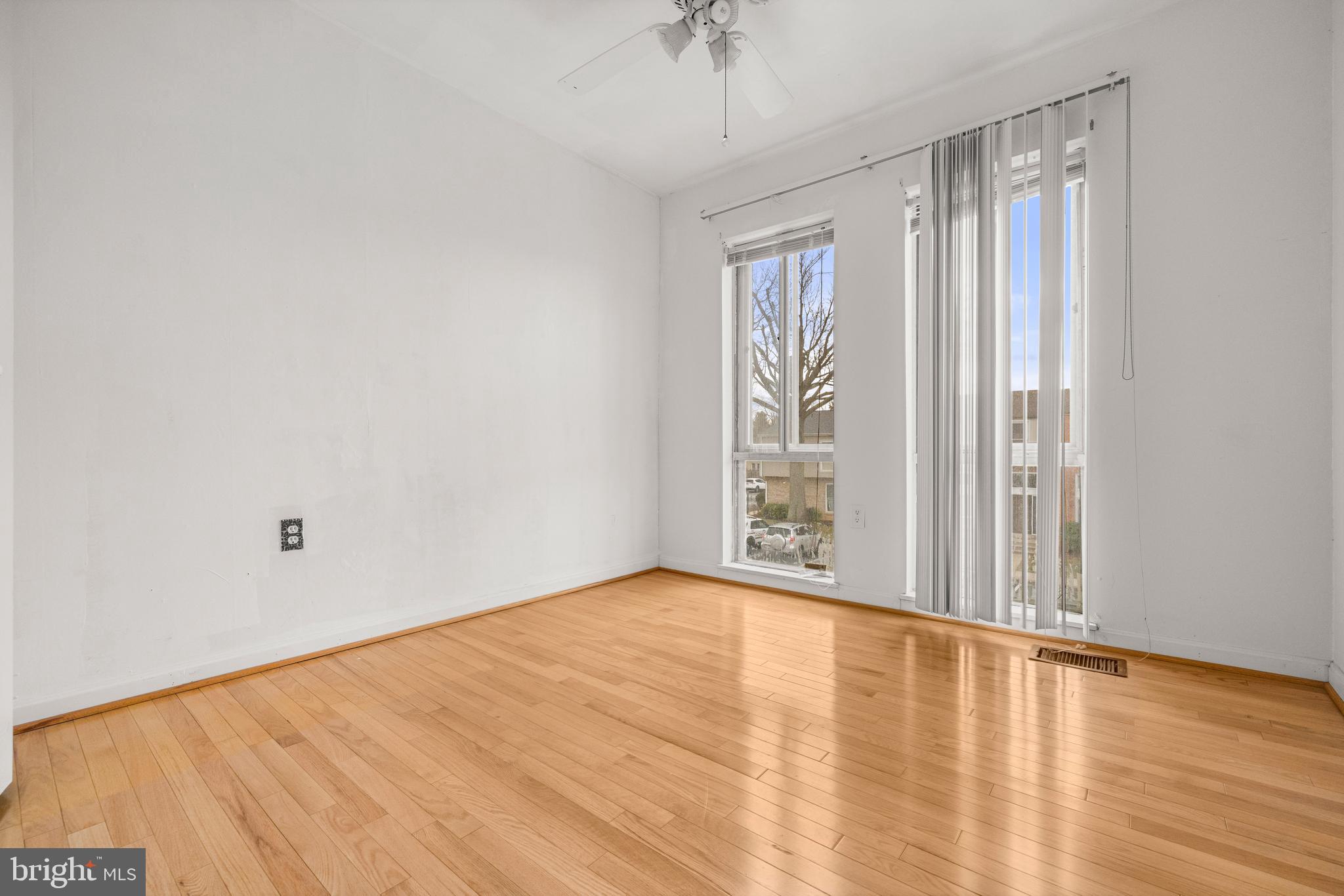 7241 MILLCREST TERRACE 4-3