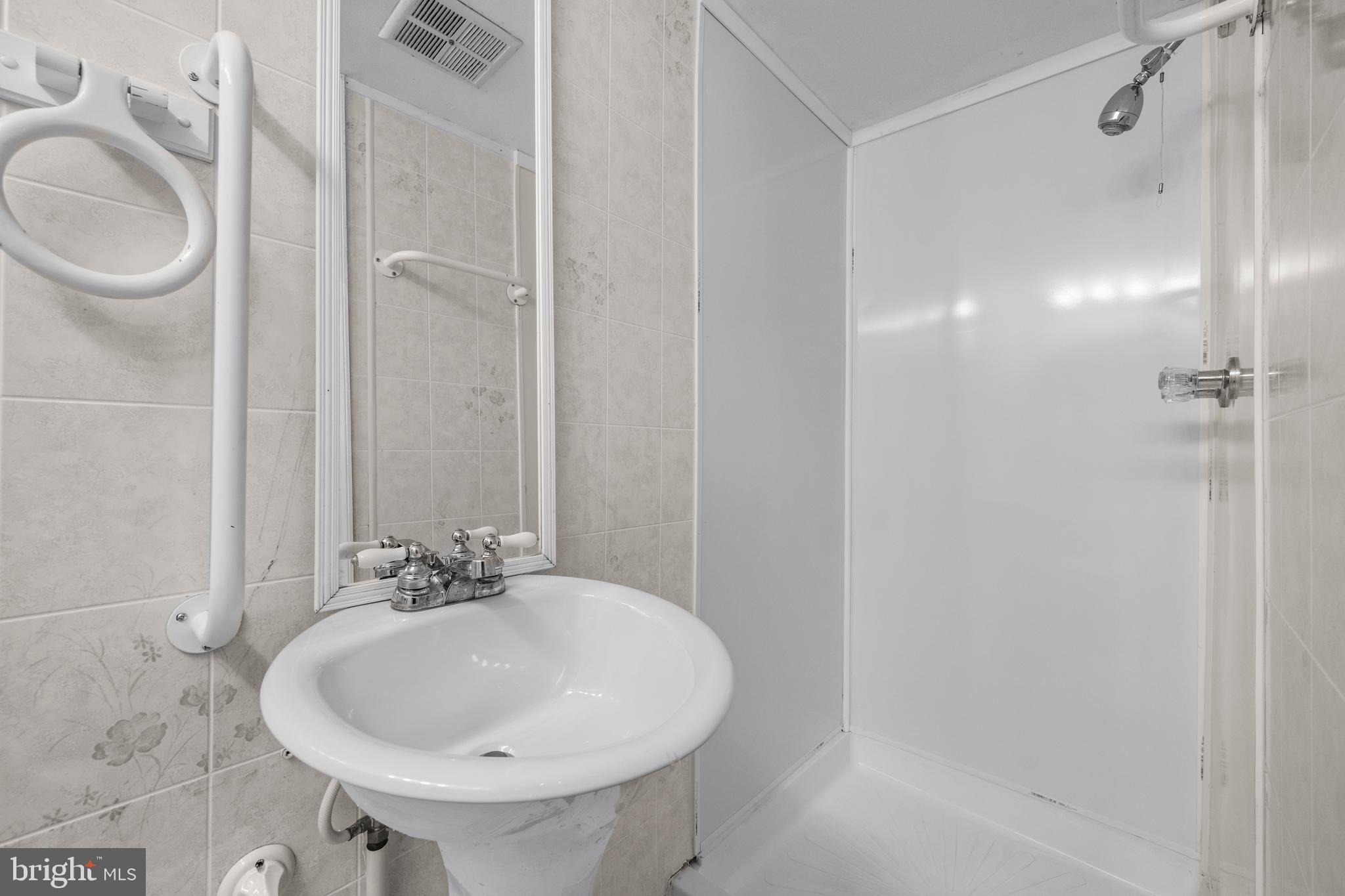 7241 MILLCREST TERRACE 4-3