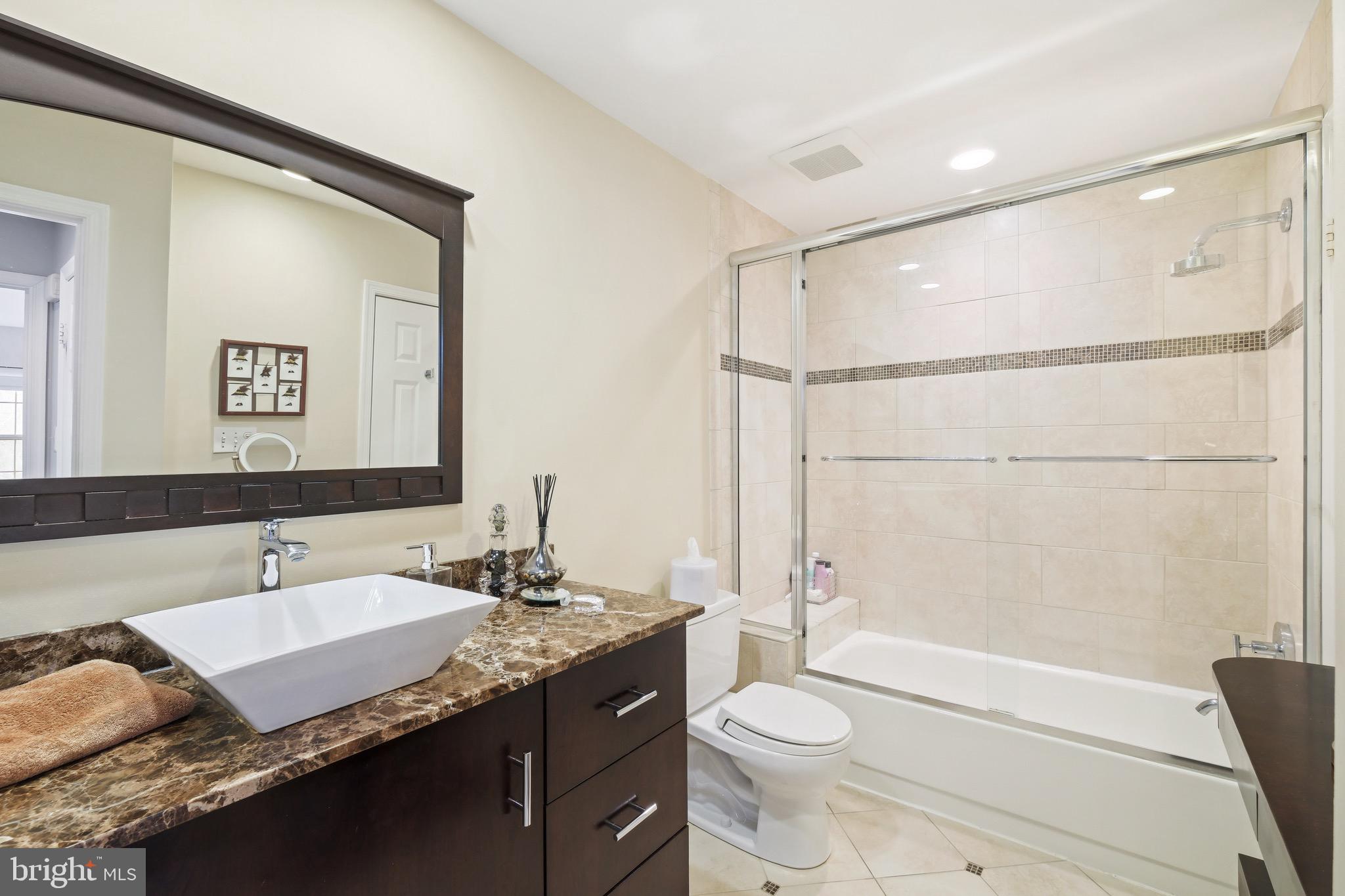 5916 BARBADOS PLACE 201