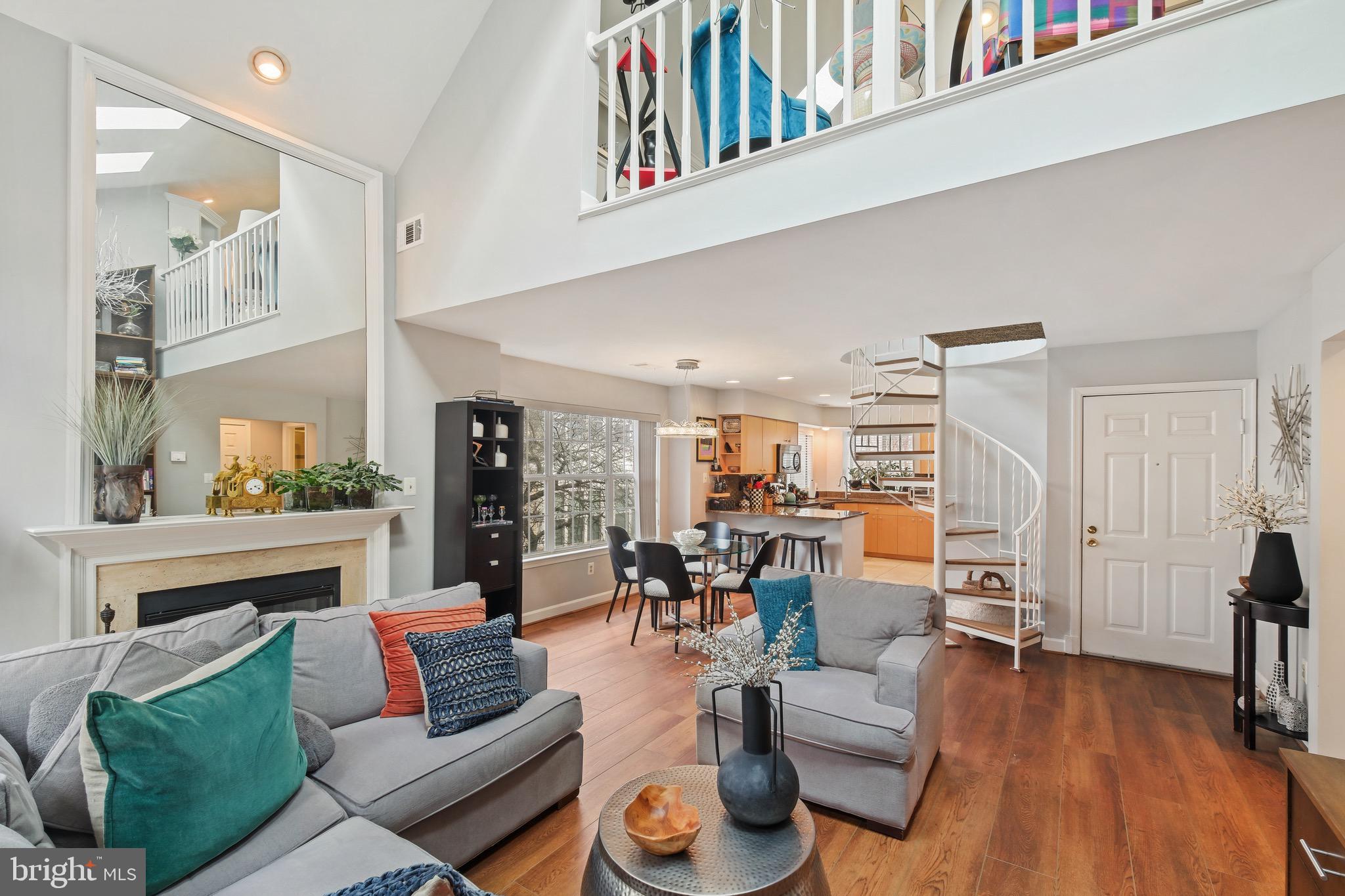 5916 BARBADOS PLACE 201