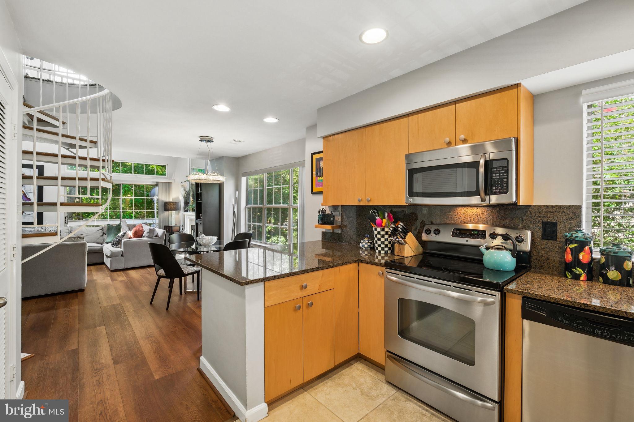 5916 BARBADOS PLACE 201