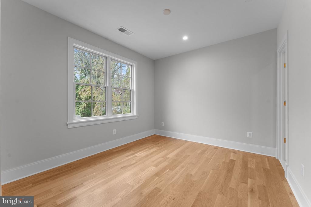 7005 EXFAIR ROAD