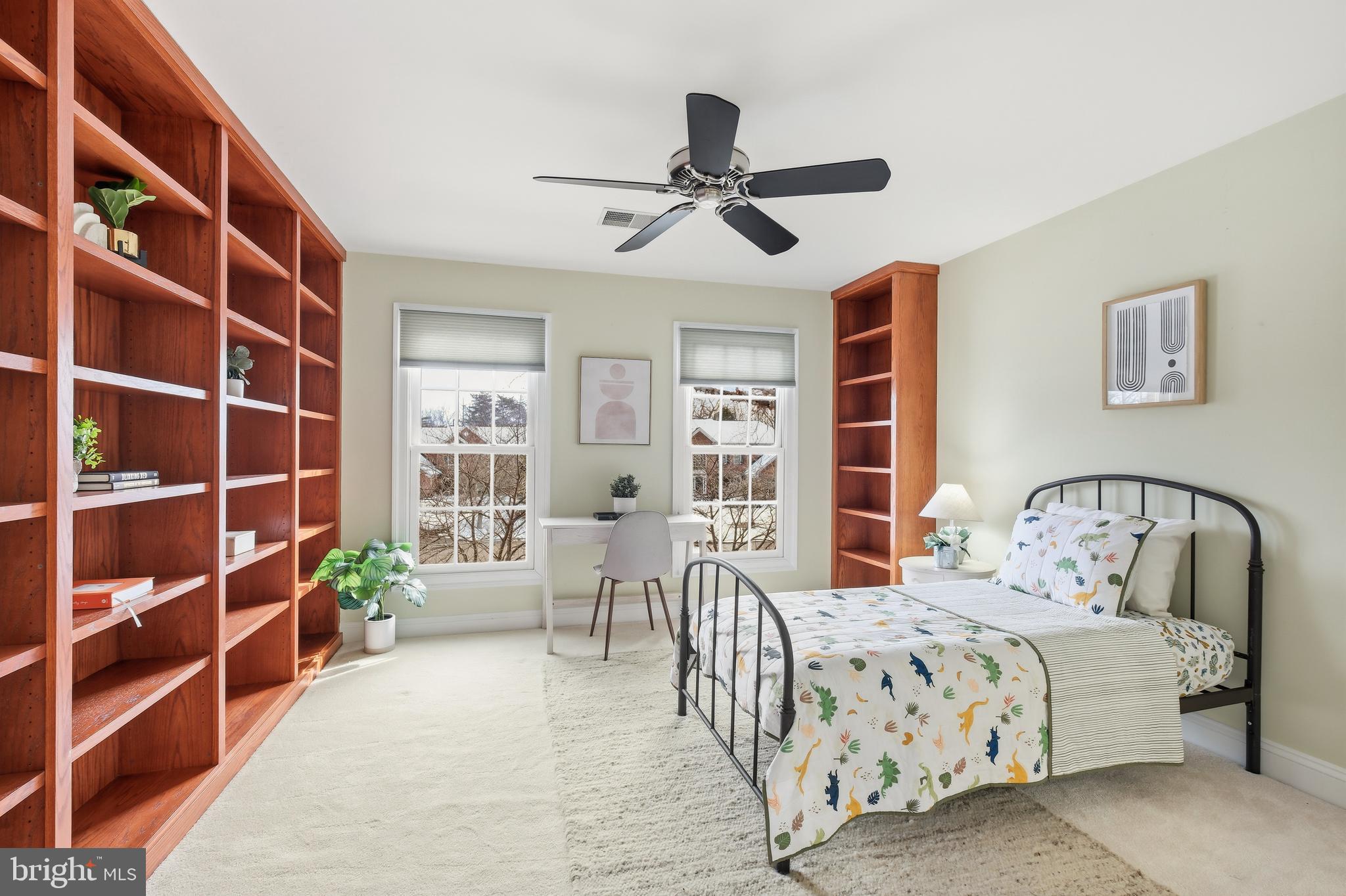 10405 SANDRINGHAM COURT