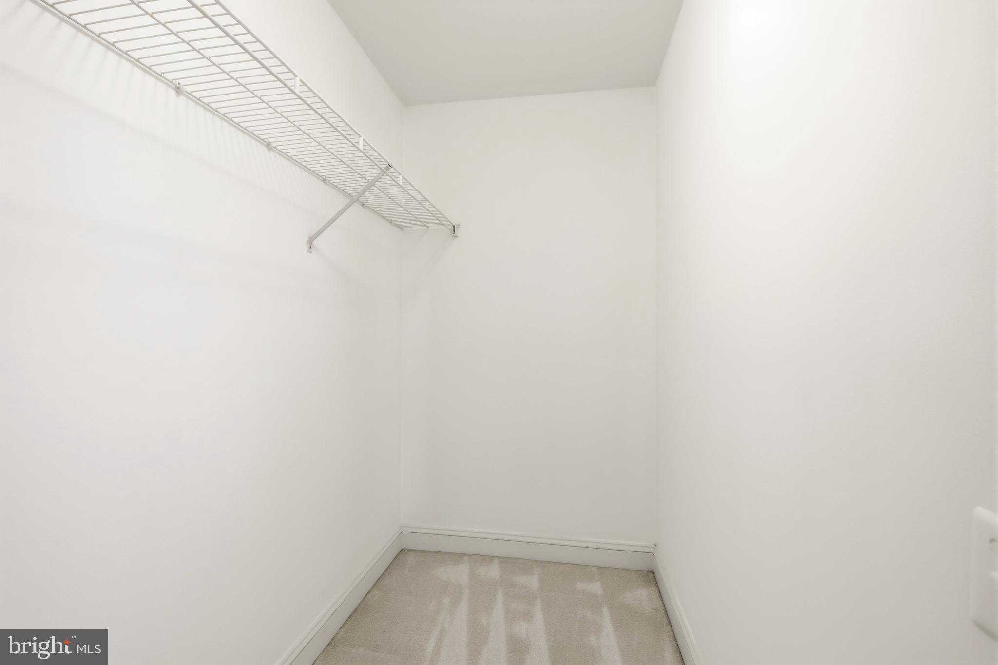 10405 SANDRINGHAM COURT