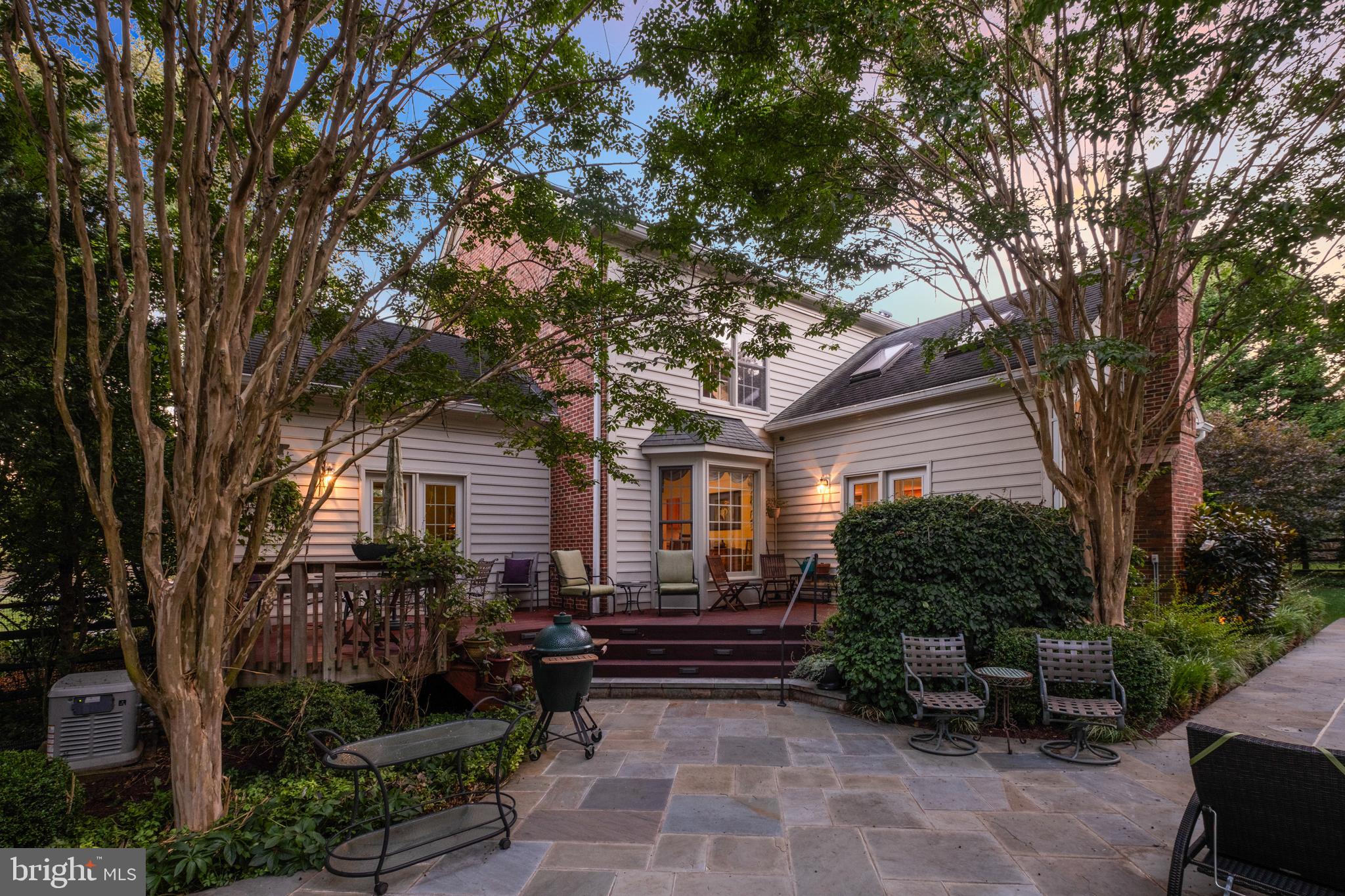 10405 SANDRINGHAM COURT