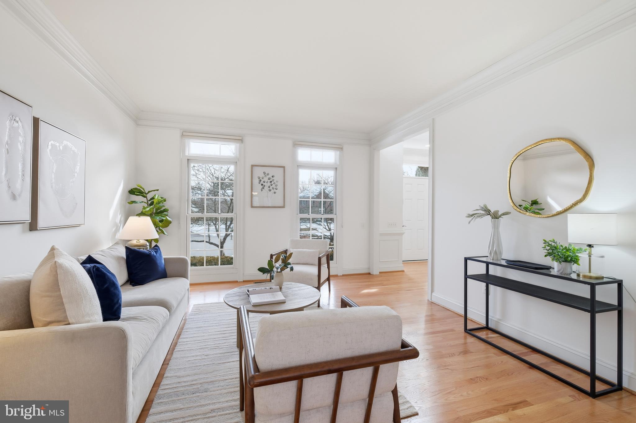 10405 SANDRINGHAM COURT