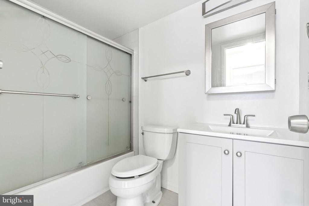 1121 UNIVERSITY BOULEVARD W 1407-B