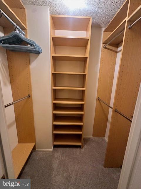 5802 NICHOLSON LANE 405