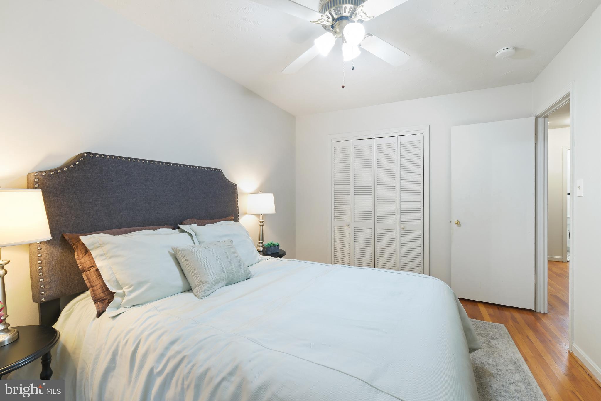 9888 HOLLOW GLEN PLACE 2538B