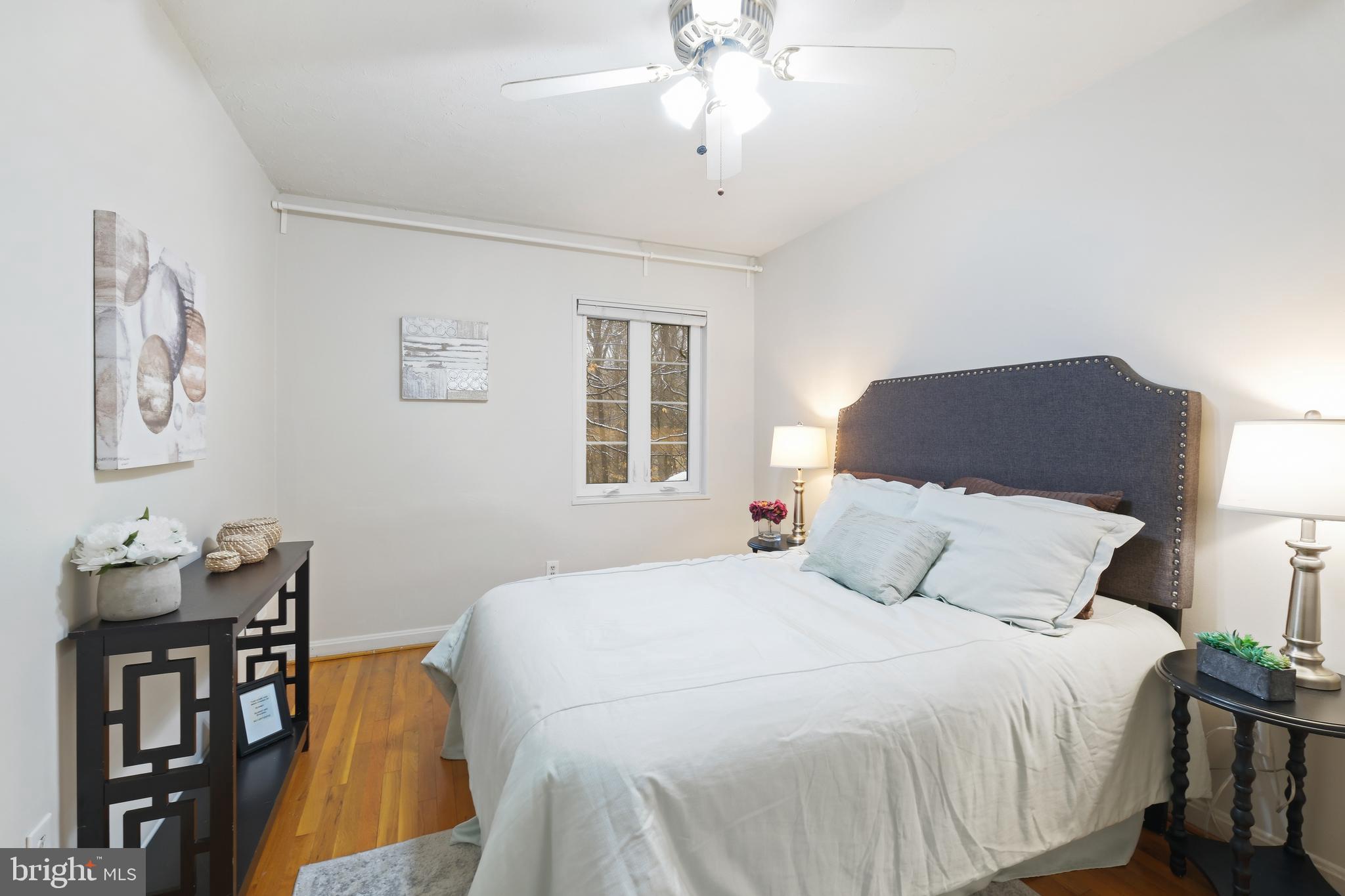 9888 HOLLOW GLEN PLACE 2538B