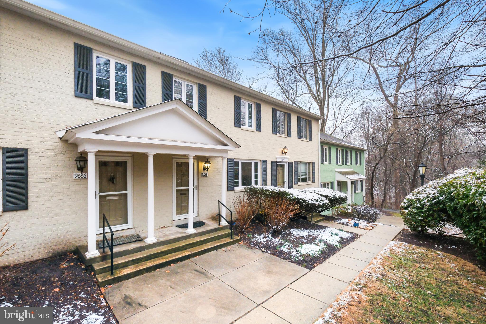 9888 HOLLOW GLEN PLACE 2538B