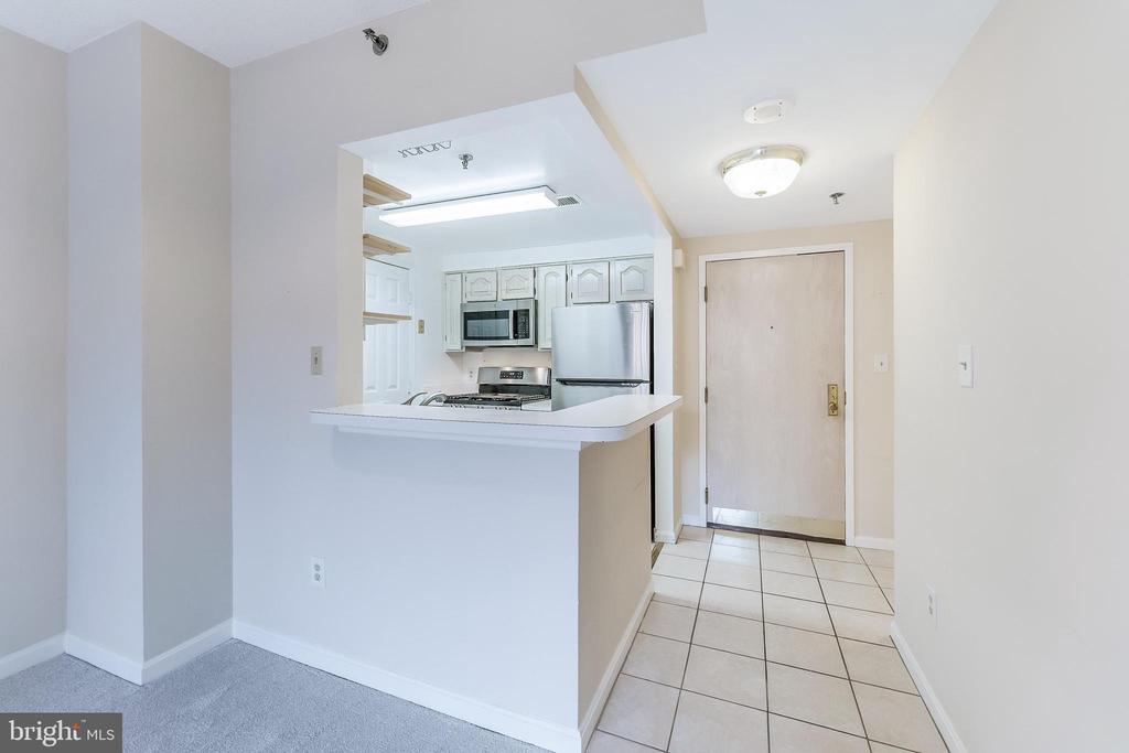 4808 MOORLAND LANE 314