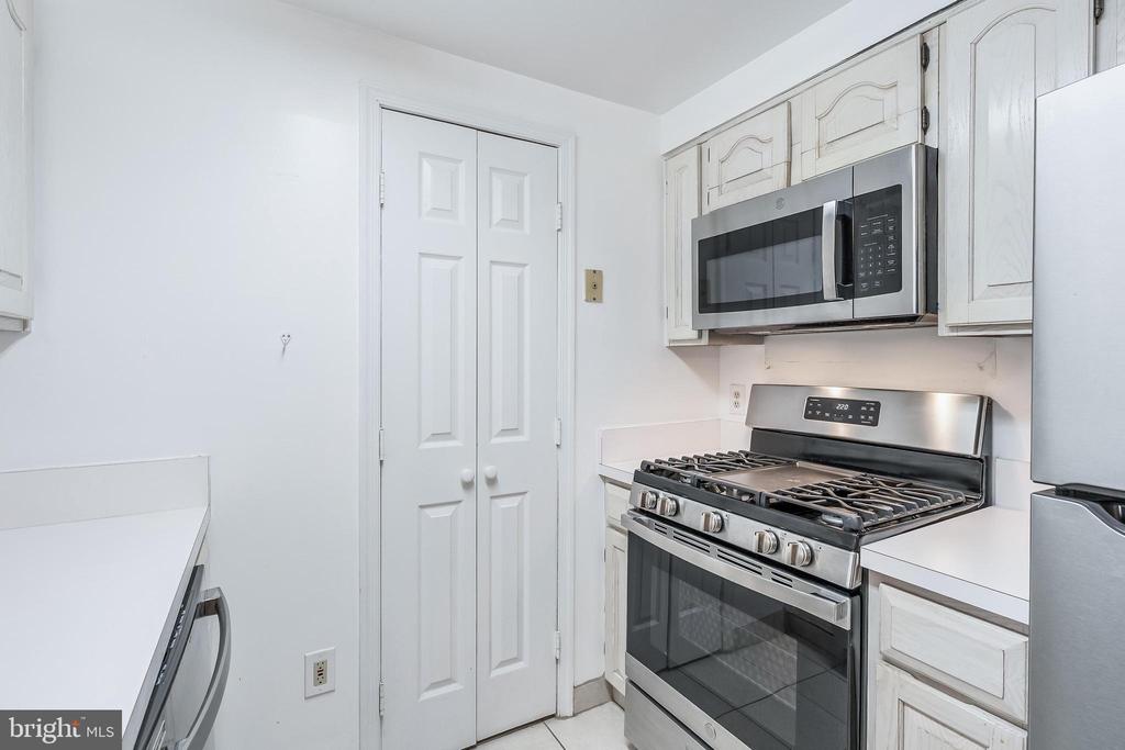 4808 MOORLAND LANE 314