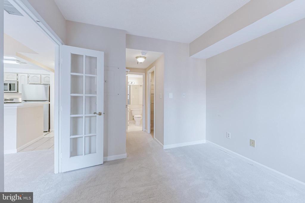 4808 MOORLAND LANE 314