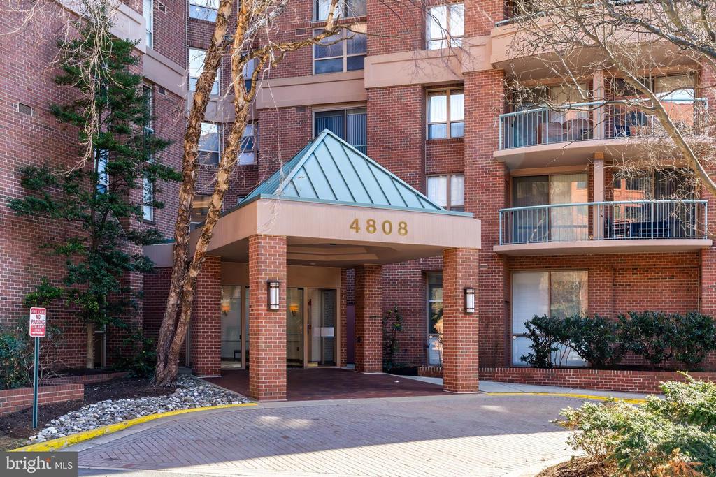 4808 MOORLAND LANE 314