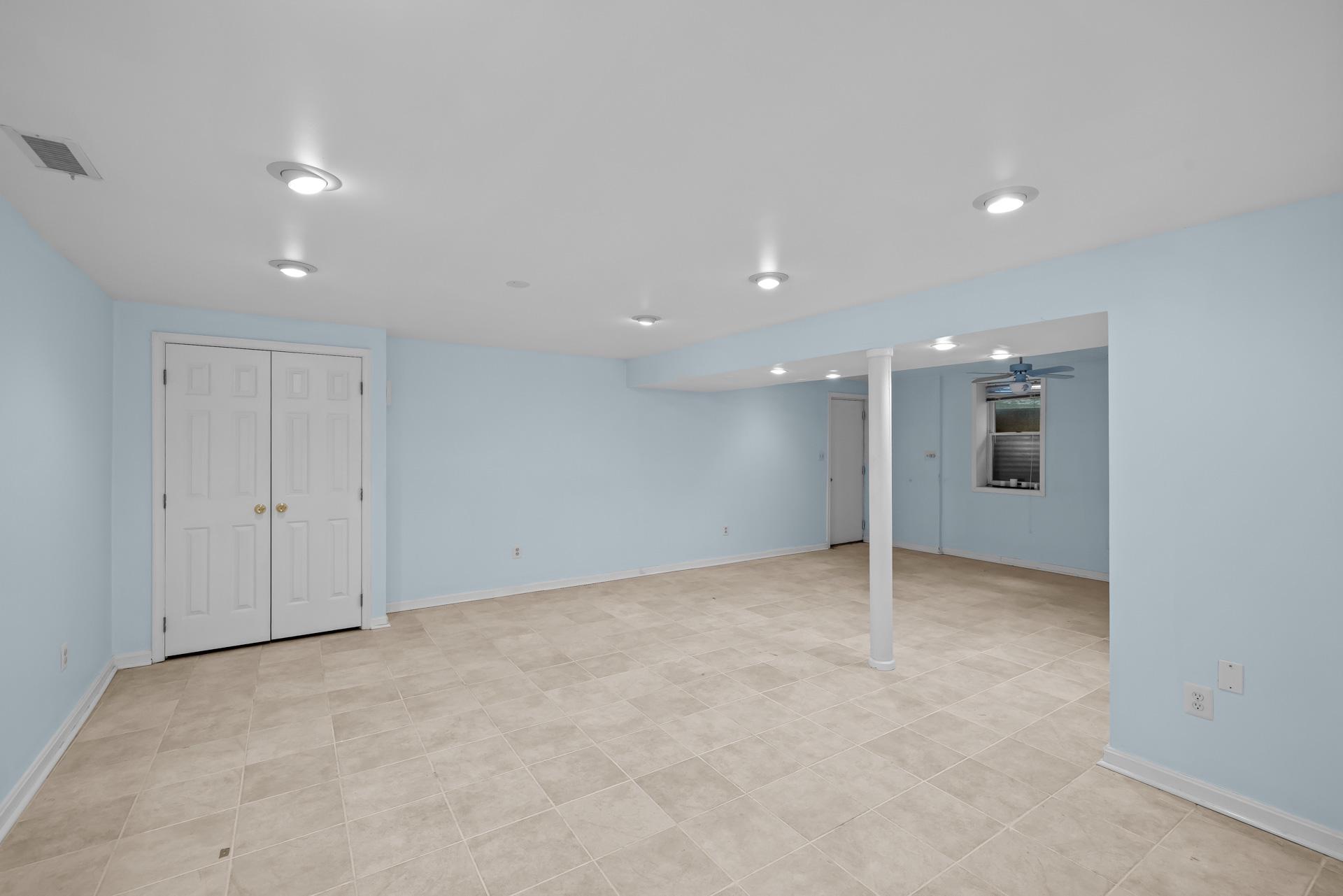 7412 ROSEWOOD MANOR LANE