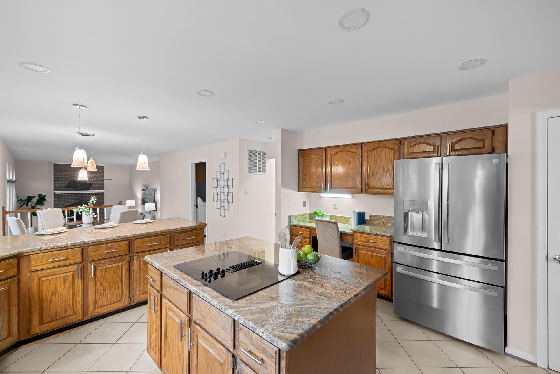 7412 ROSEWOOD MANOR LANE
