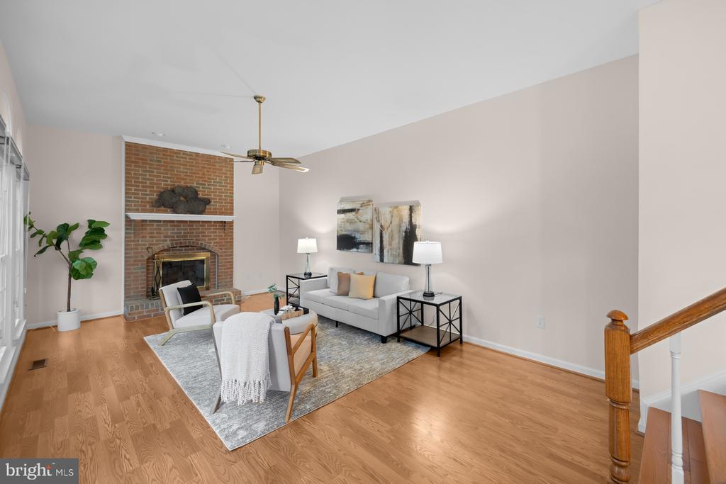 7412 ROSEWOOD MANOR LANE