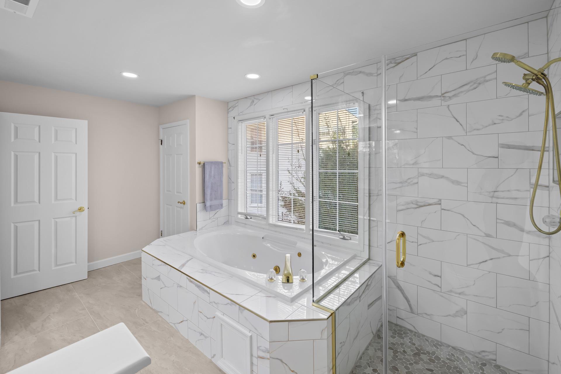 7412 ROSEWOOD MANOR LANE