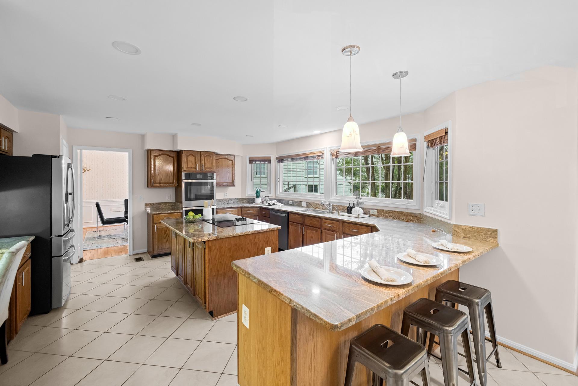 7412 ROSEWOOD MANOR LANE