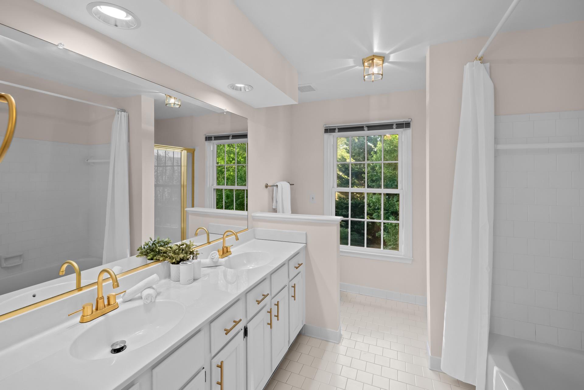 7412 ROSEWOOD MANOR LANE