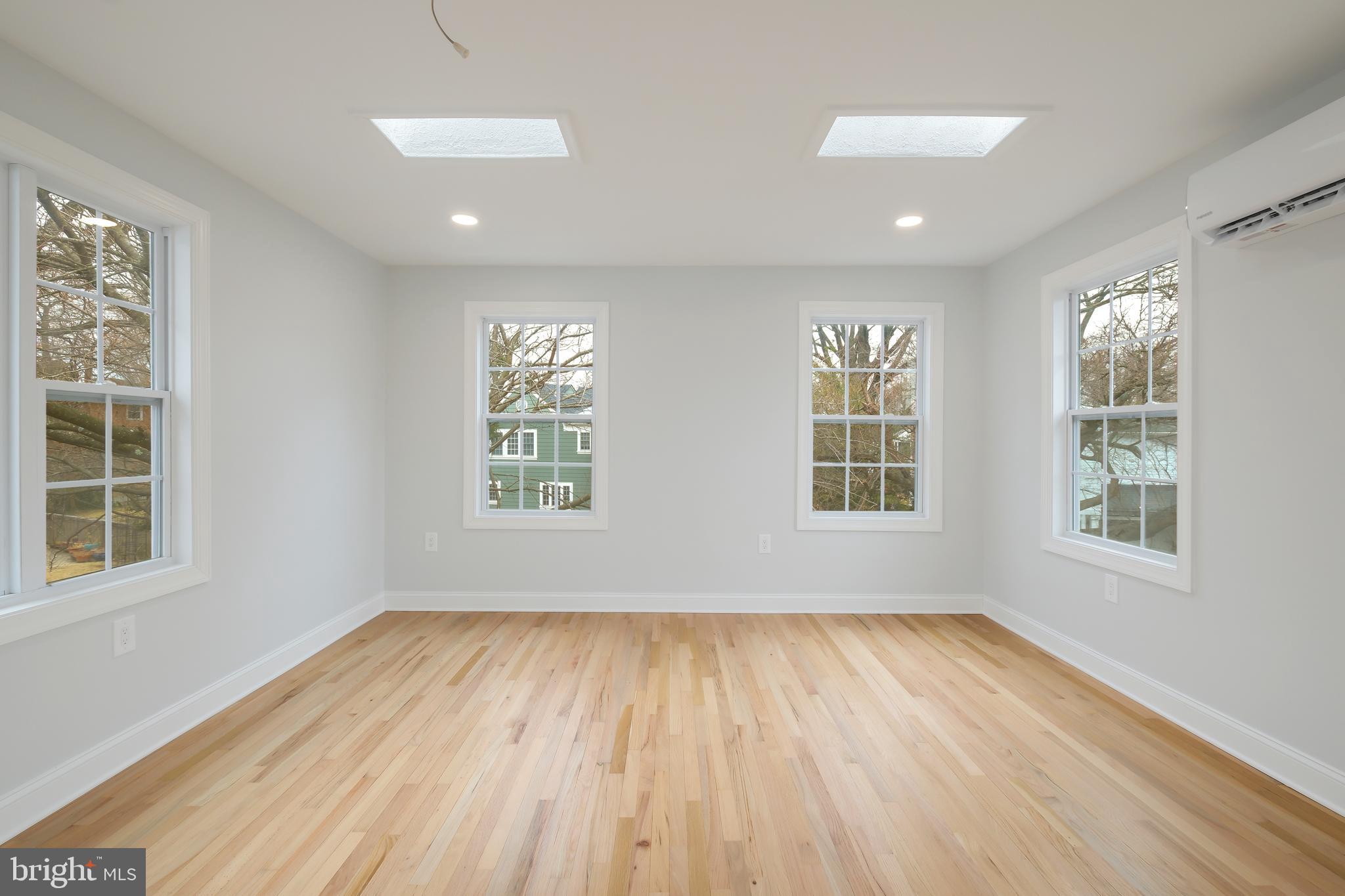 617 GREENBRIER DRIVE