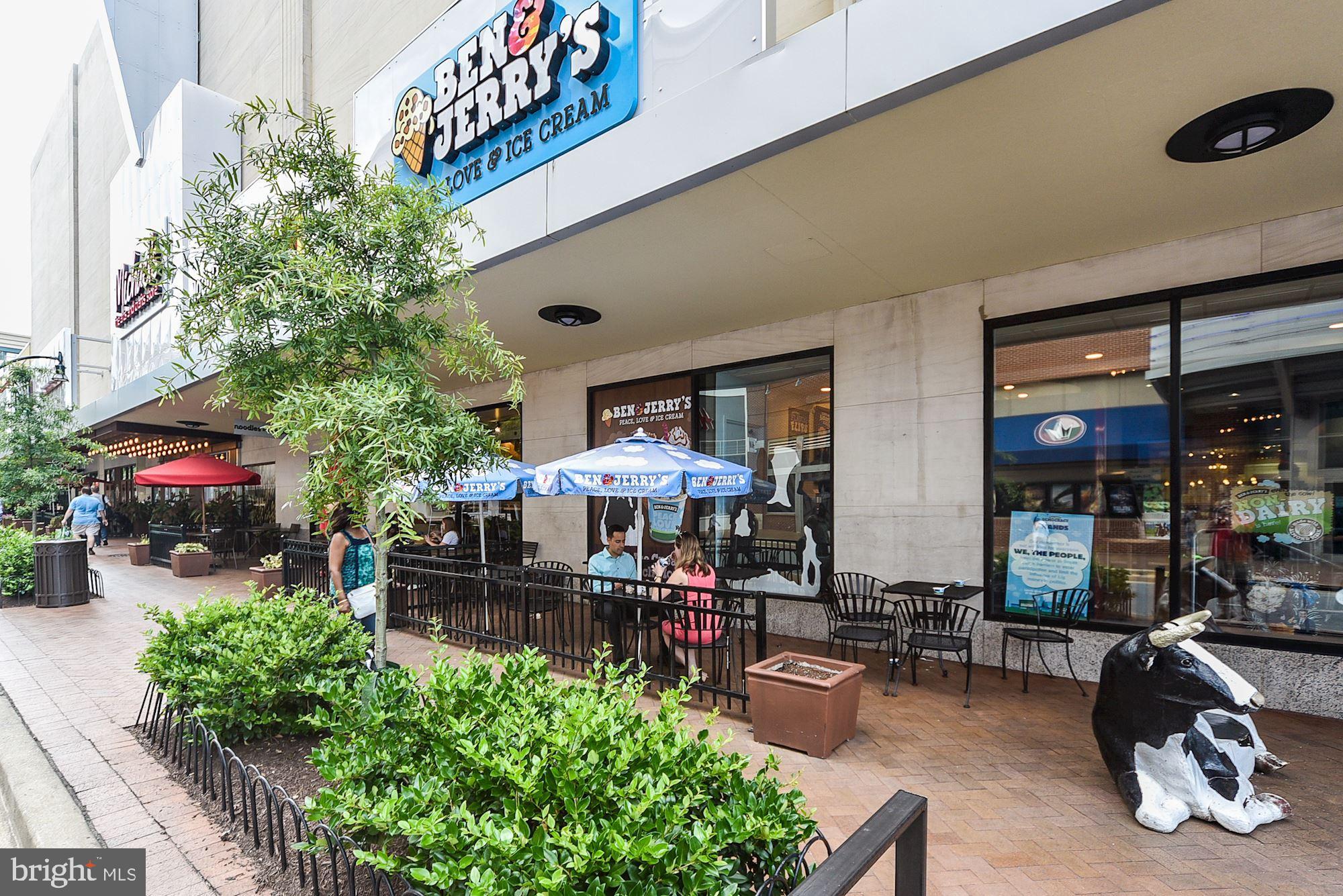 617 GREENBRIER DRIVE