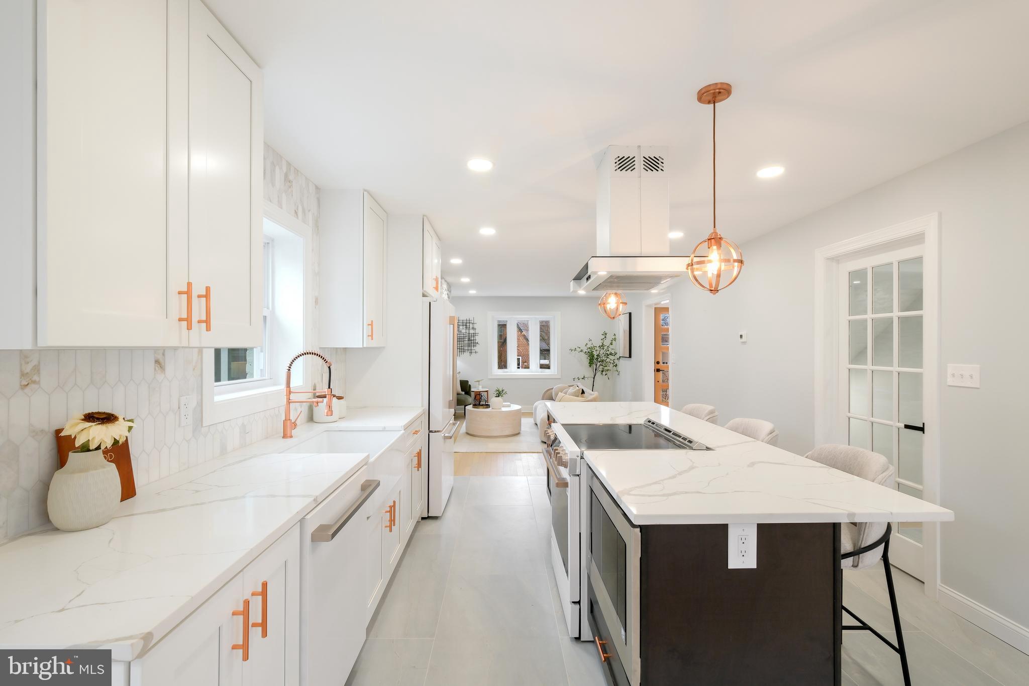 617 GREENBRIER DRIVE