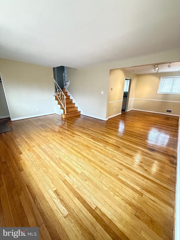 11212 DEWEY ROAD