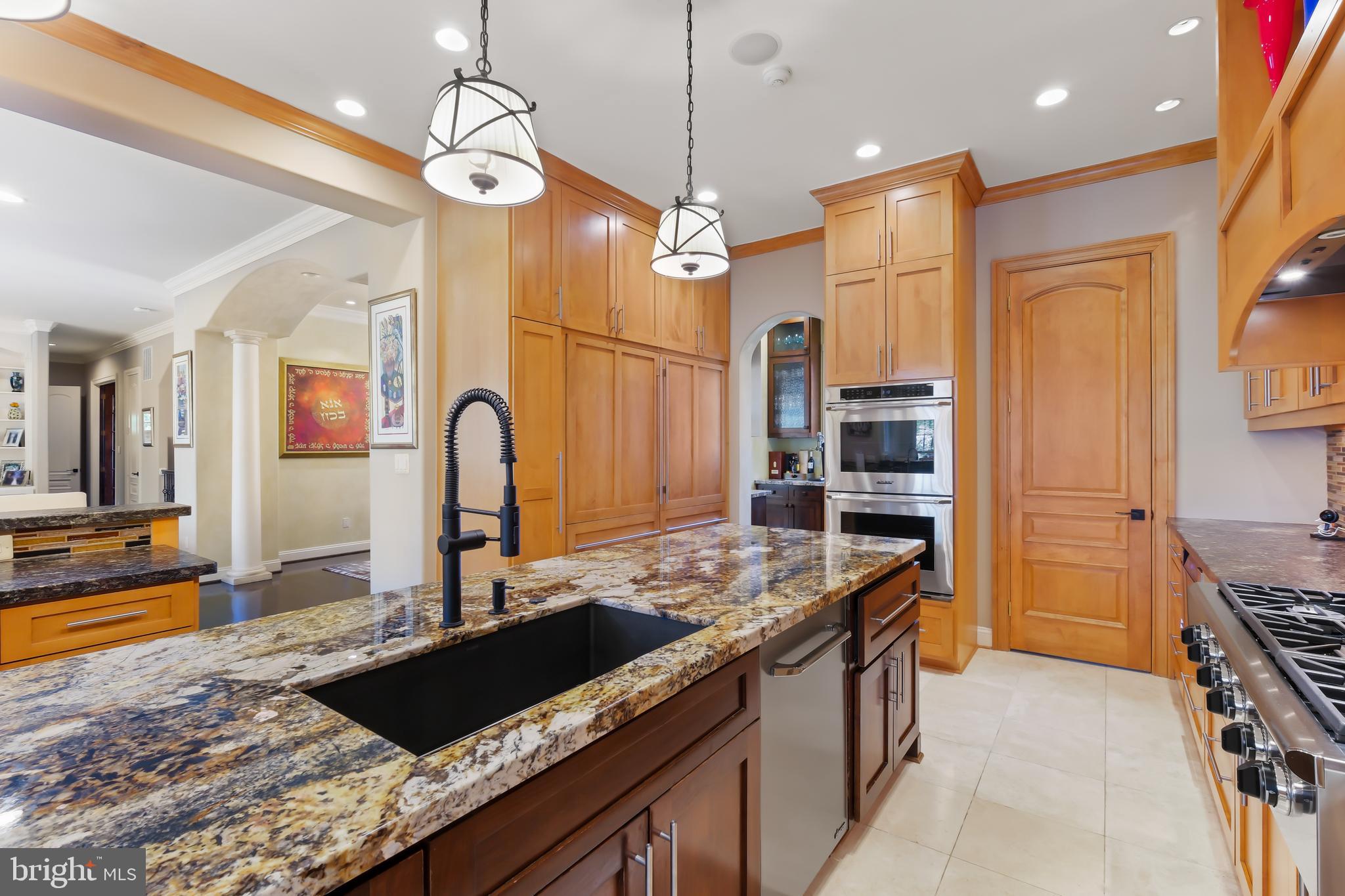 11724 GAINSBOROUGH ROAD