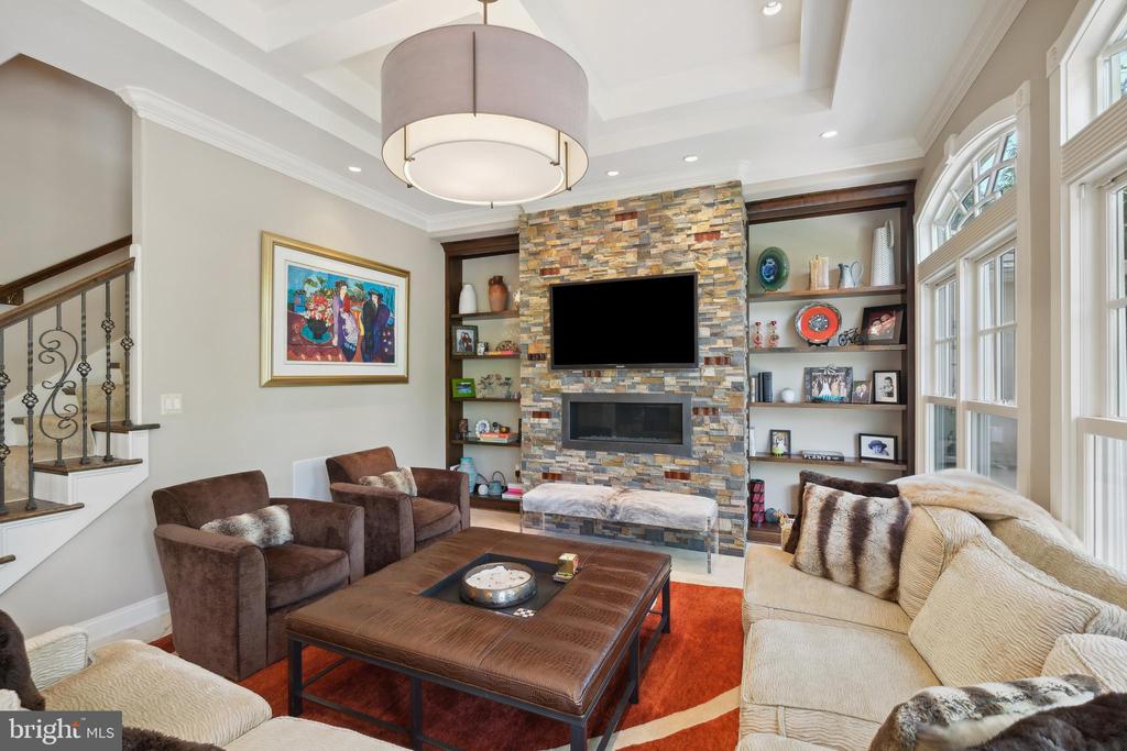 11724 GAINSBOROUGH ROAD