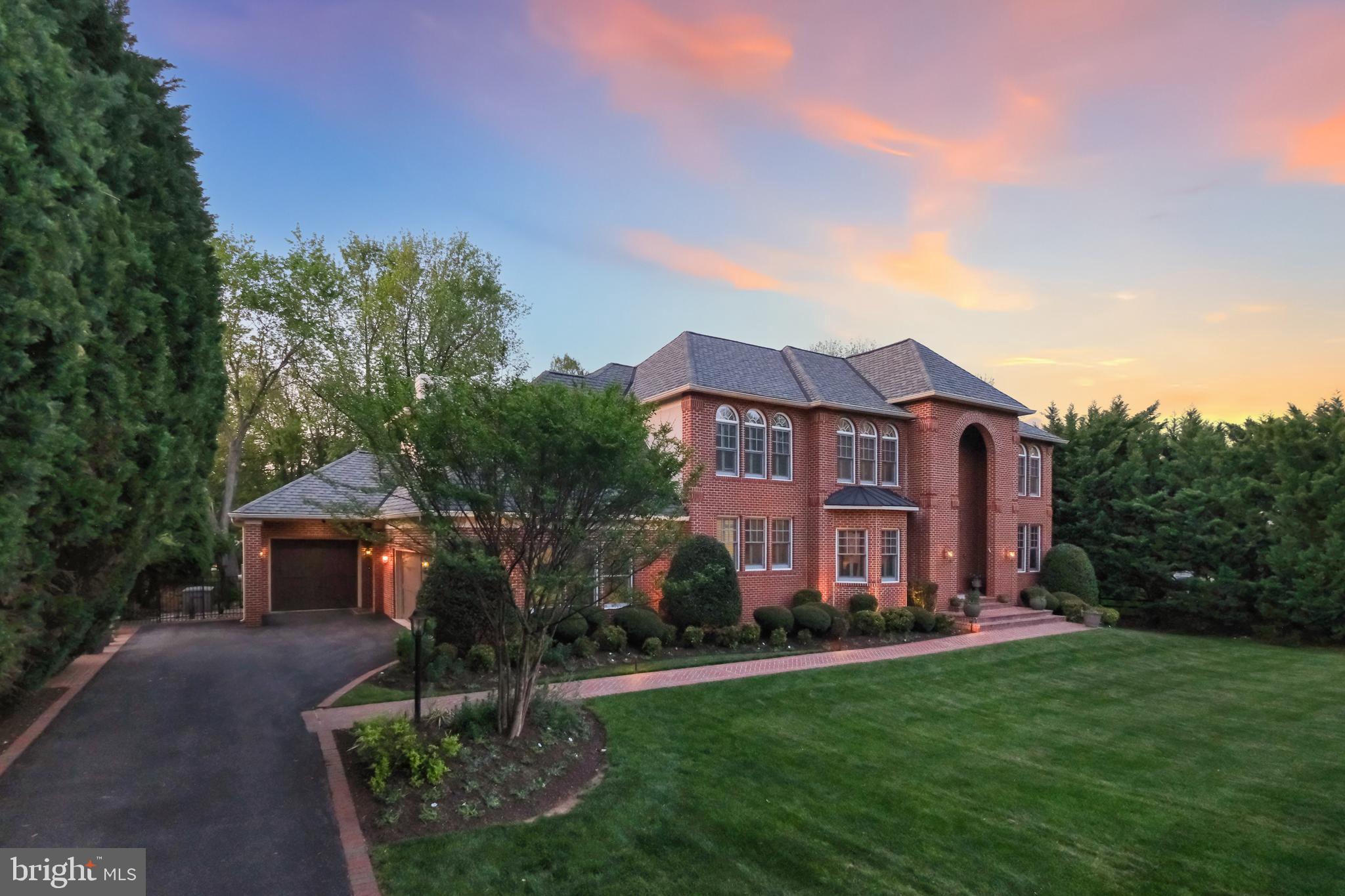 11724 GAINSBOROUGH ROAD