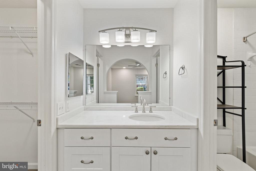 5801 INMAN PARK CIRCLE 170